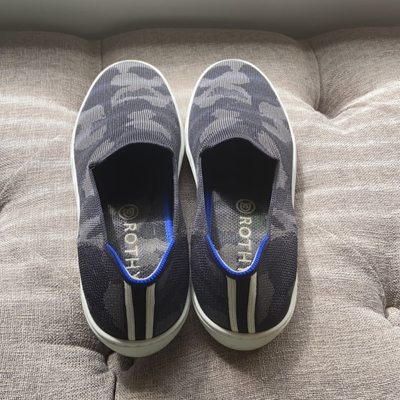 Rothy’s camo sneakers - Picture 2 of 4